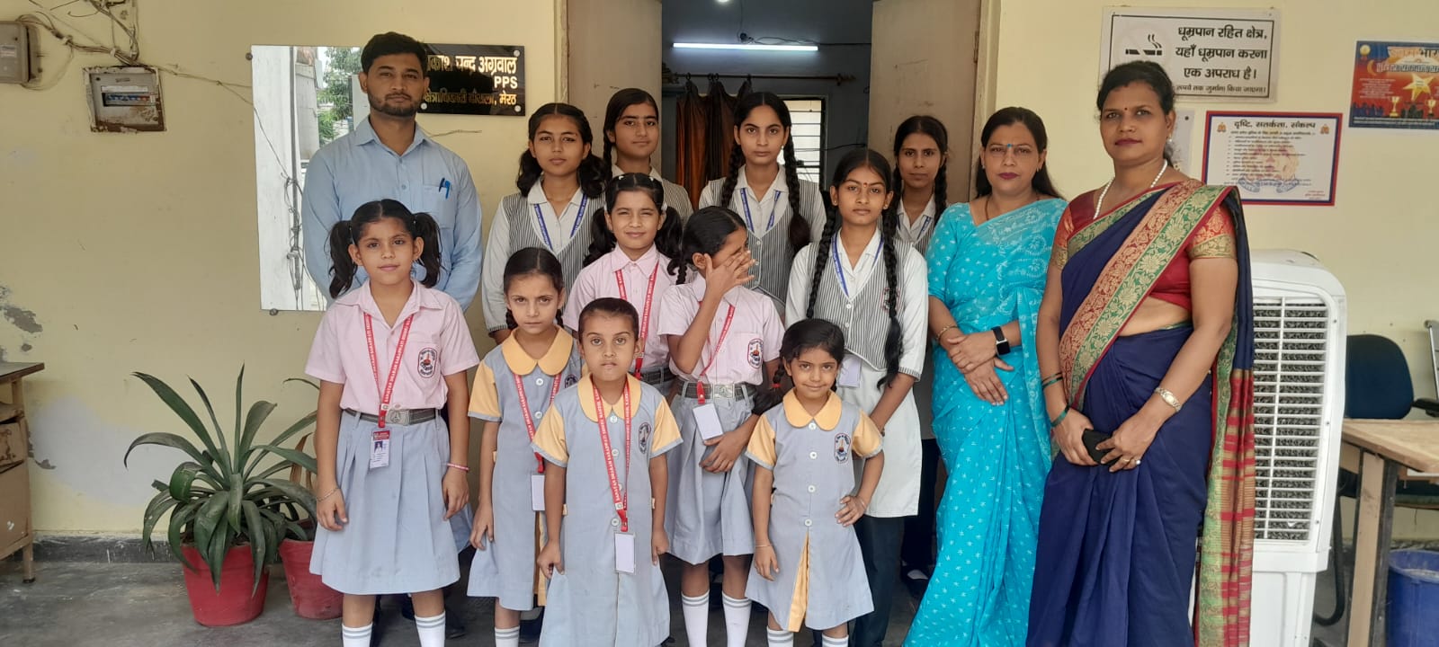 https://sdssmintercollege.com/public/uploads/gallery/080820250336211754642181_d980e871d3901206190d.jpeg